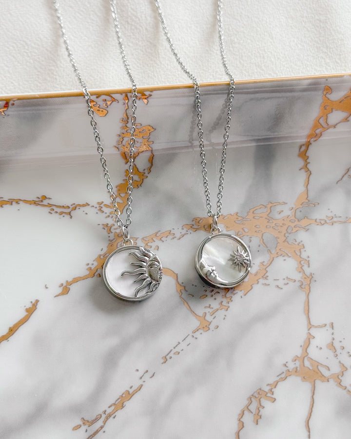Colliers Sun Moon Pearl