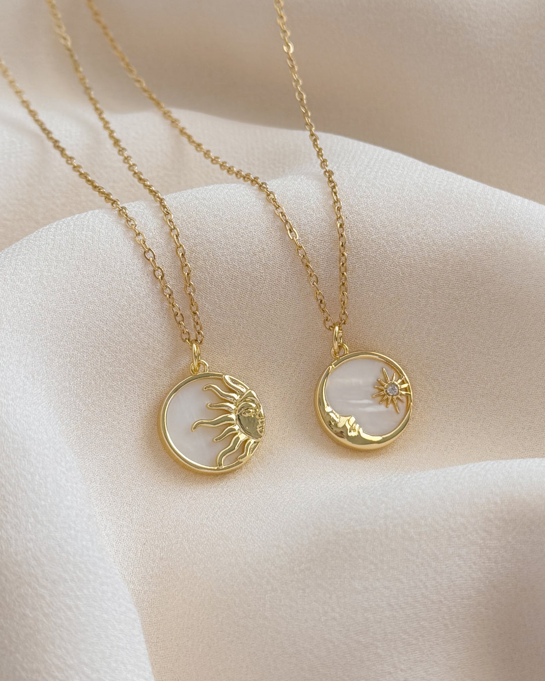 Colliers Sun Moon Pearl
